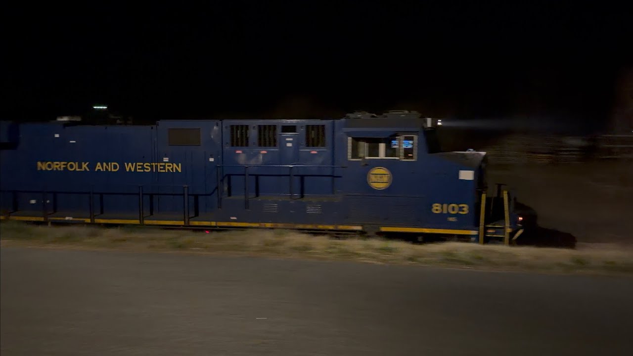 NS 276 with NS1073 “Penn Central” as a DPU and NS 820 with NS8103 “Norfolk And Western” leading!