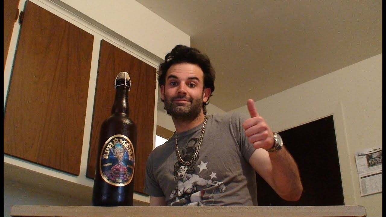 The Beer Show Review Éphémère Cranberry/Canneberge from Unibroue