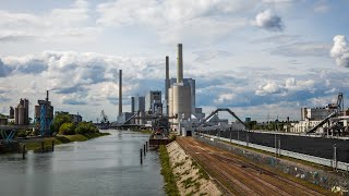 Mannheim  -  Grosskraftwerk -  Kohlekraftwerk - Zeitraffer -Time Lapse 4K UHD