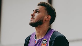 DJ Hogg's first day as a King