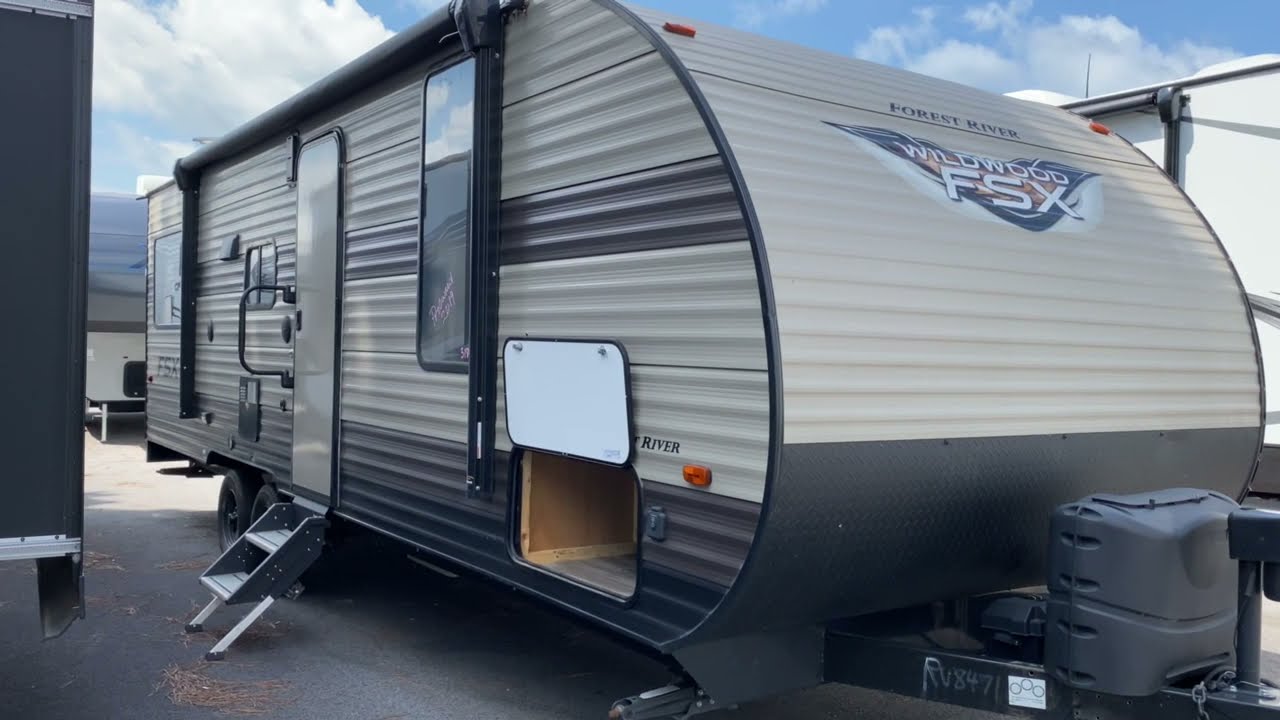 PreOwned 2019 Wildwood FSX 210RT Toy Hauler Tour | Tri State RV, Anna IL