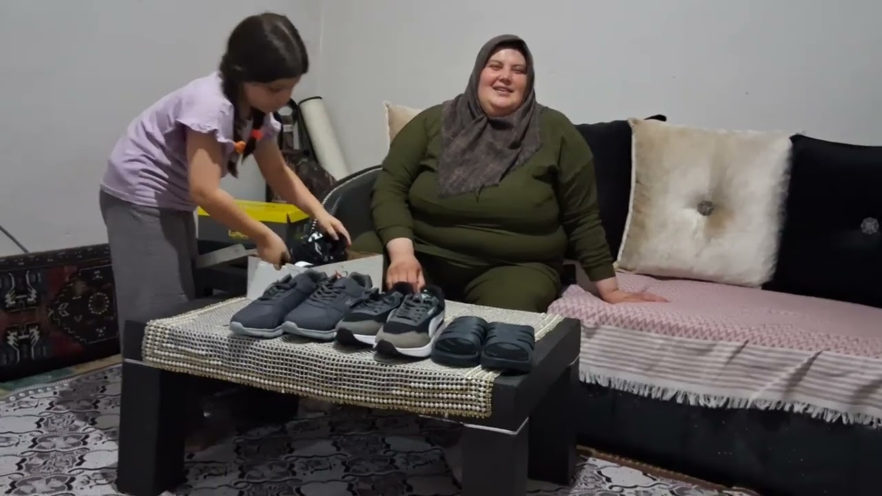  Çocuklar ayakkabı  aldım   yorumlara cevap 🙂