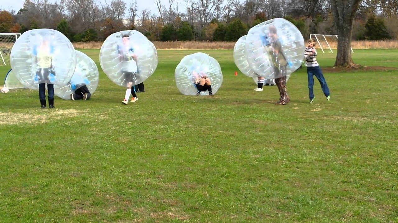 Bubble soccer - YouTube