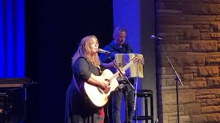 Gretchen Peters, The Matador, live at the Country Music Hall of Fame, Nashville, 22 April 2023