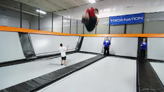 Trampoline Gym: Jump with us