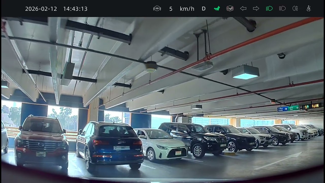 To P4 parking at Deira City Center- 1