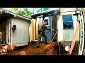 Cops Open Shed And Make A Shocking Discovery