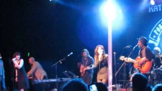Katey Sagal U0026 The Forest Rangers  Son Of A Preacher Man