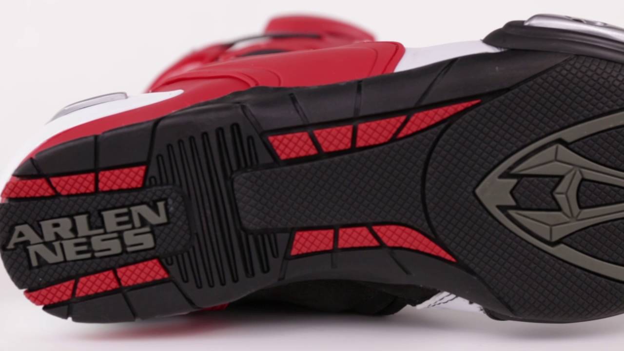 Arlen Ness Pro Shift Racing Boots - YouTube