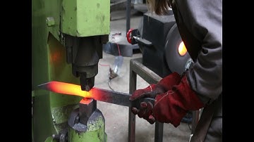 Tutorial. How to forge a pattern welded Seax knife.