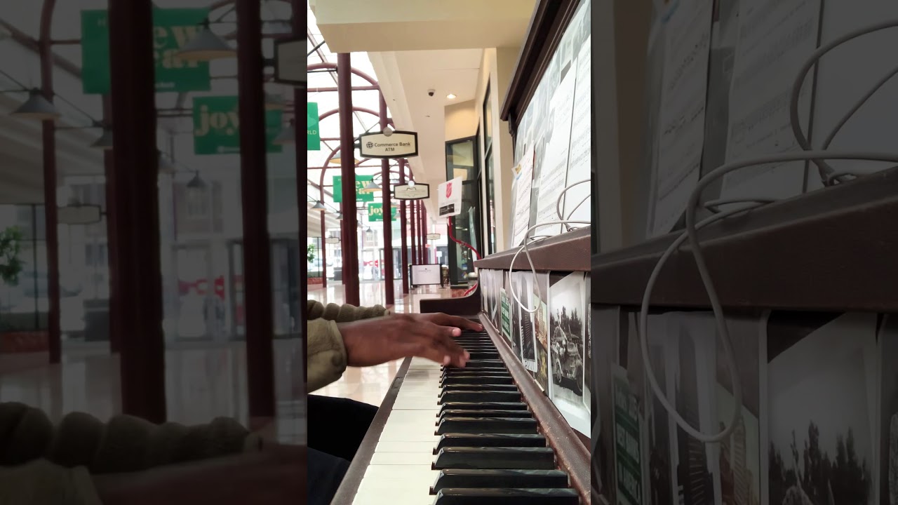 Roddy Ricch - The Box Piano Cover by Derionte Roby