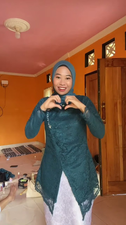 Mamak will be a bridesmaid first #mamadanacaqila