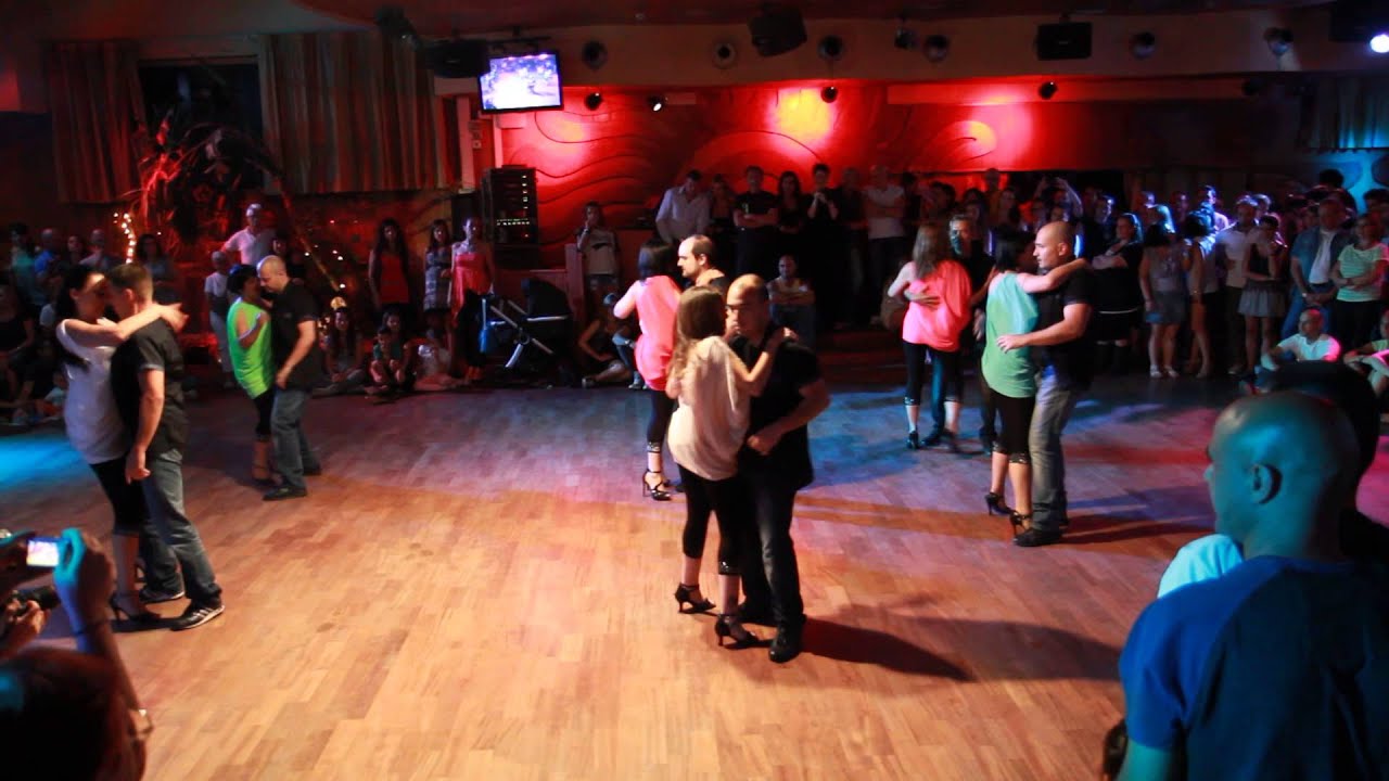 Escuela de Salsa Havana Team Saggio Bachata 2014 YouTube