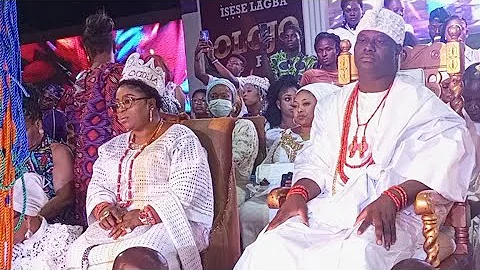 TOYIN KOLADE IYALAJE OODUA AND OONI OF IFE'S WIFE ON STAGE AT OLOJO FESTIVAL