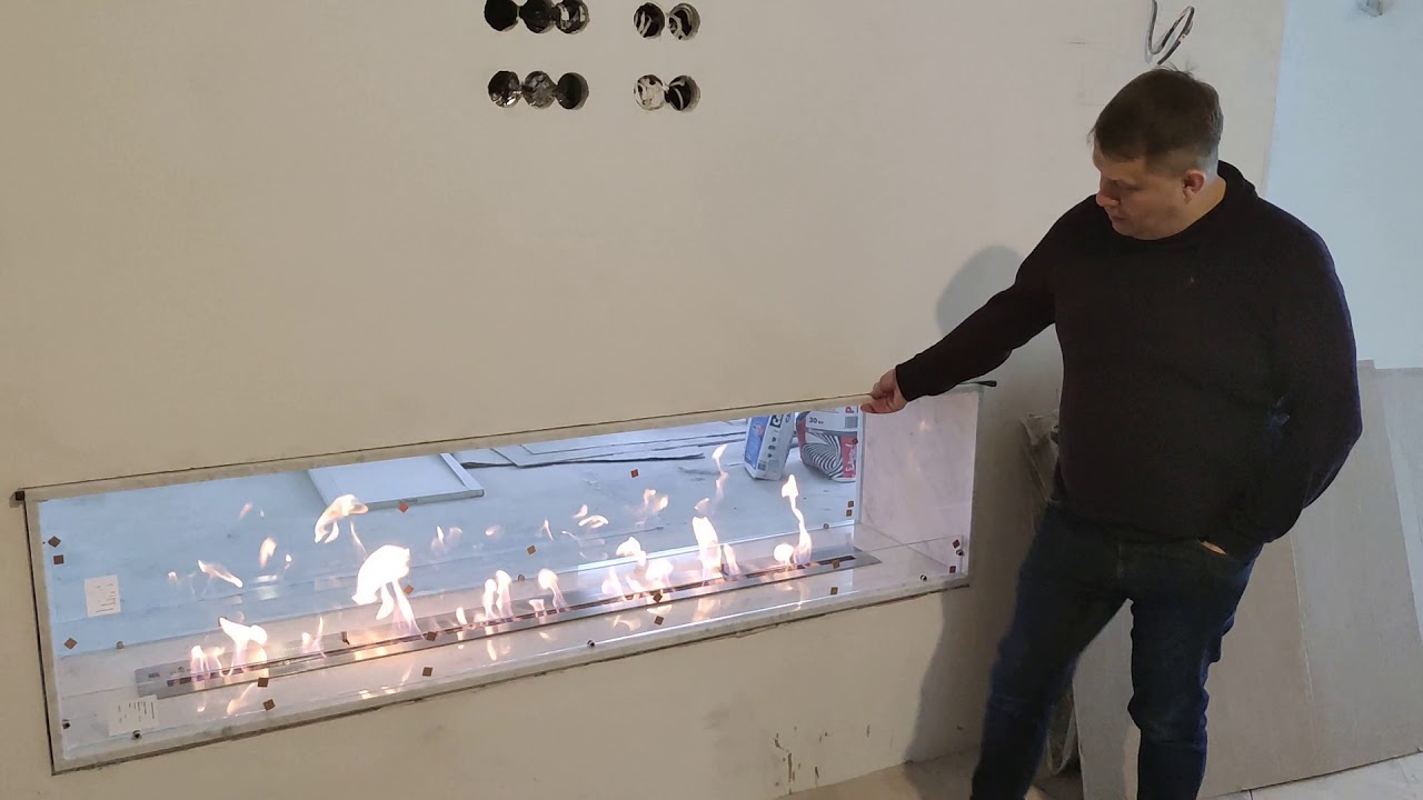 Установка сквозного биокамина Firezo в мраморной облицовке из магазина Биокамин.рф