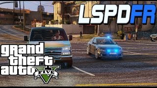 GTA 5 lspdfr dag 71 - Franklin weer aangehouden, achtervolgingen en moord! screenshot 2