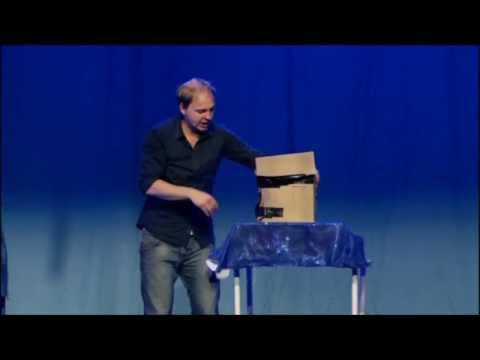 Rune Klan - Linus møder Bjarne