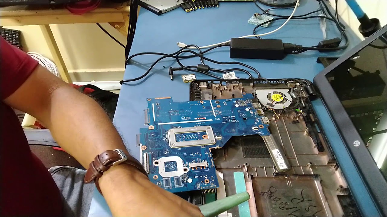 HOW TO REPAIR HP 15-R157 LAPTOP NO DISPLAY PROBLEM - YouTube