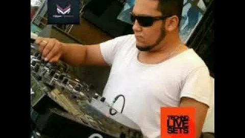 Miguel Valdivia Valtronic dj - live at Tarapoto Te...