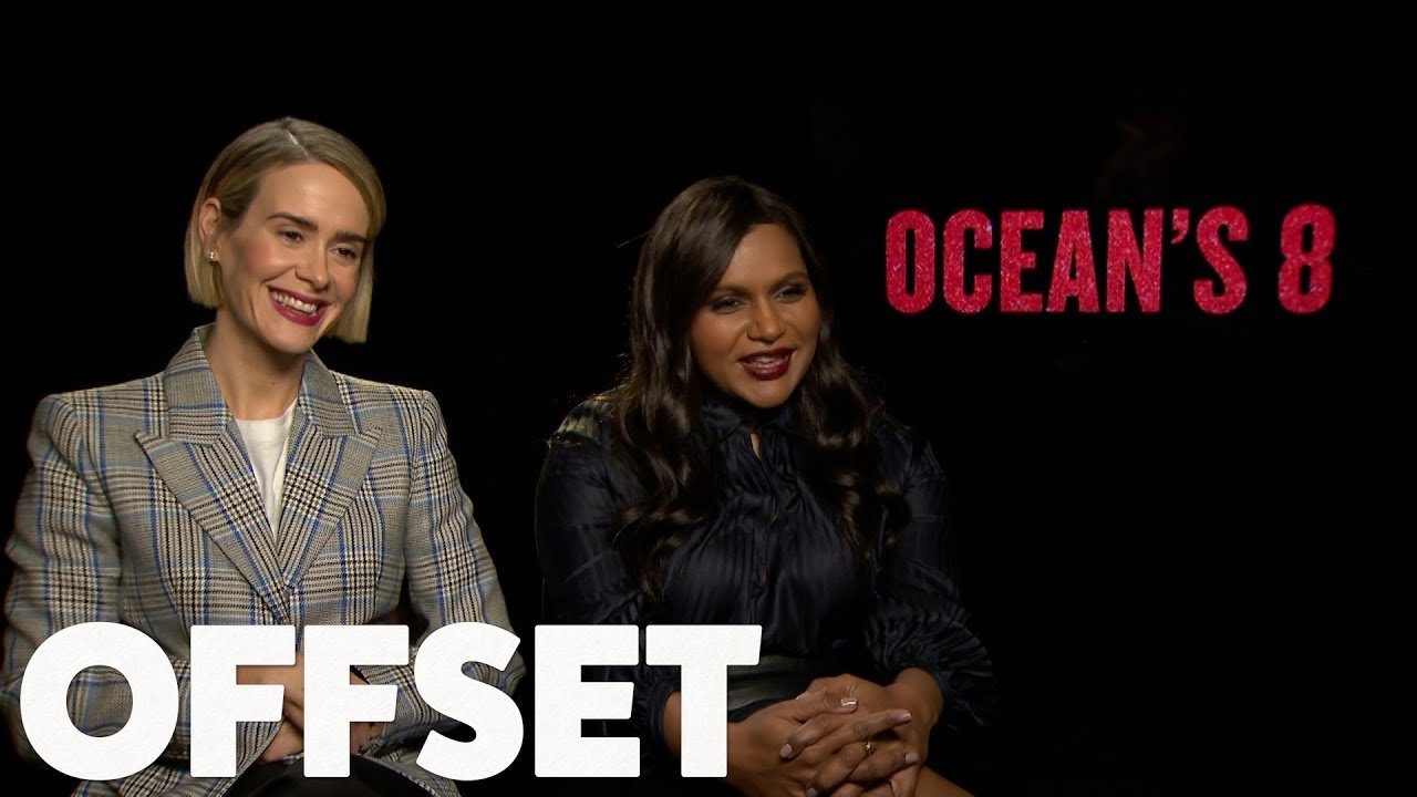 Mindy Kaling and Sarah Paulson confuse British reporter with American references