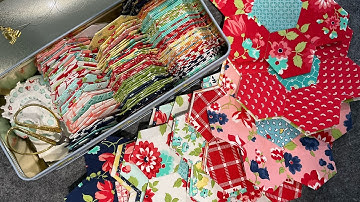 Part 1 My first hexagon quilt … #englishpaperpiecing #patchwork