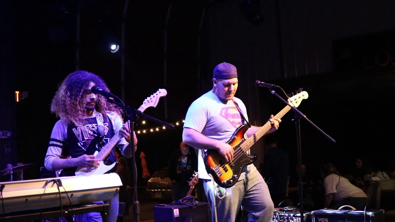 HipGypsy - Against The World -Live Video