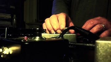 01 - No Input Feedback Loop Pedal Drone