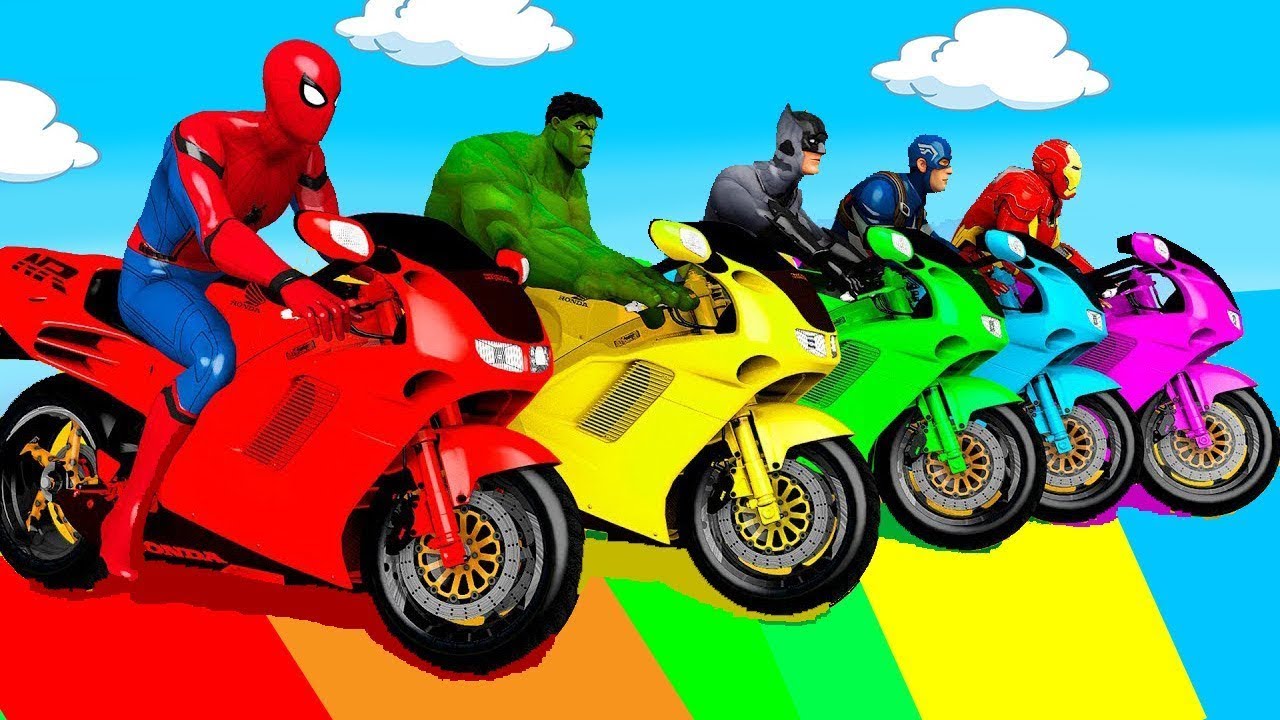 الأبطال الخارقين على القضبان دوامة قمع جسر 🏍️🐱‍SPIDER MAN!on Motorcycle in Spiral Bridge Stunt Rid