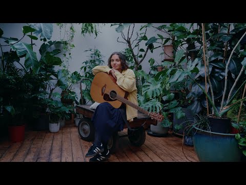 Tamzene - Paris Was Ours (Visualiser)
