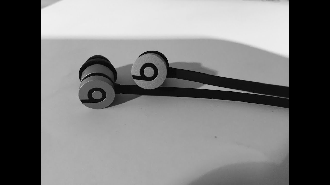 UrBeats Review (Space Gray)