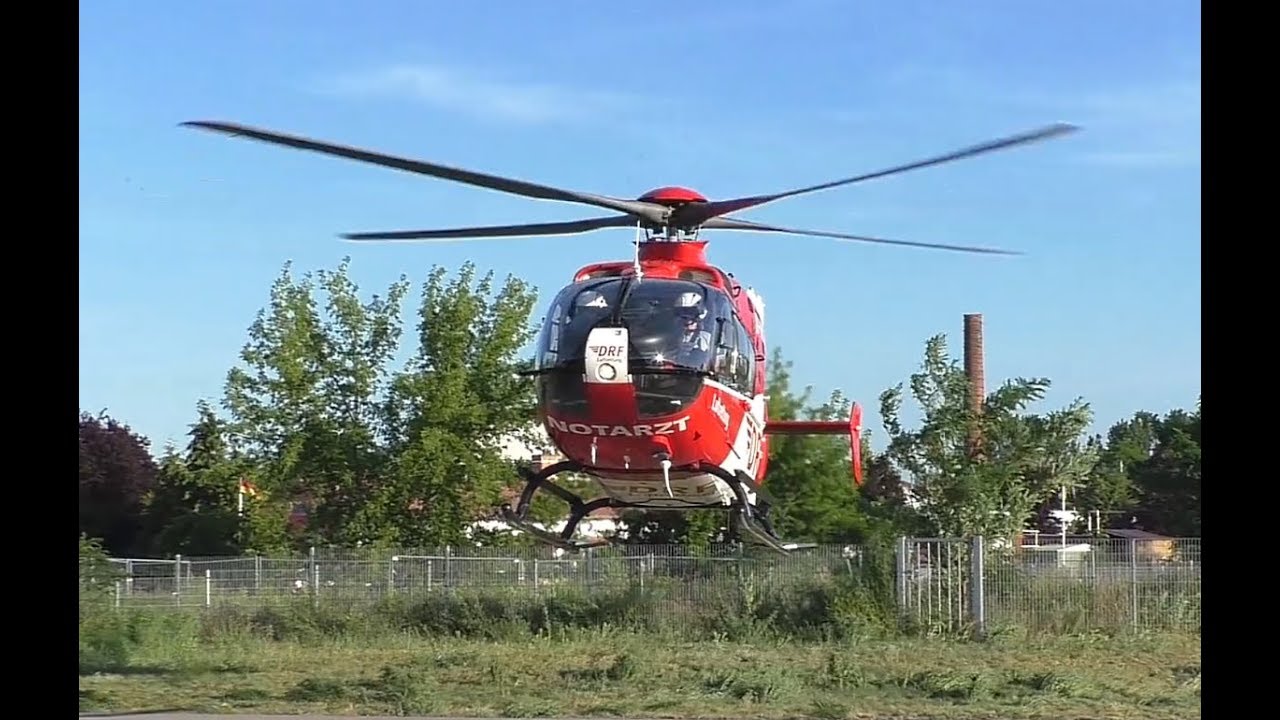Rettungshubschrauber Christoph 64 Angermünde (D-HDRQ) | Start im Veltener Stadtzentrum