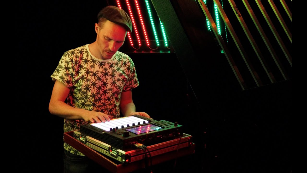 Arrival Sound Live Riddim Building