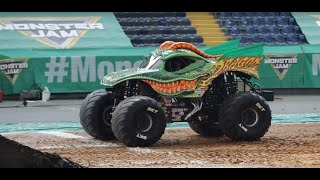 Awesome Two-Wheel Monster Truck Skills | Dragon - Monster Jam