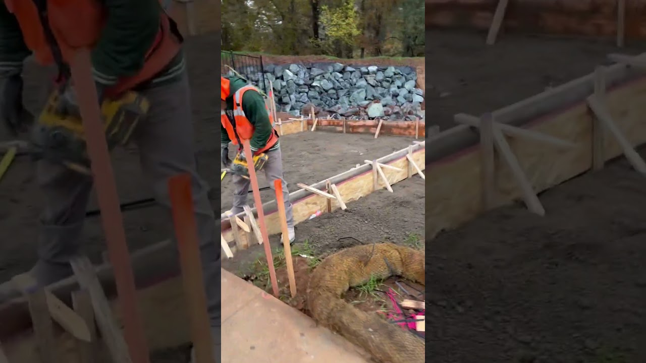 Этот заказ отменили после того, как мы его оформили, он до сих пор не выполнен. 