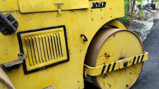 Review Tandem Roller silinder Alat Penggilas Aspal Produk Lokal