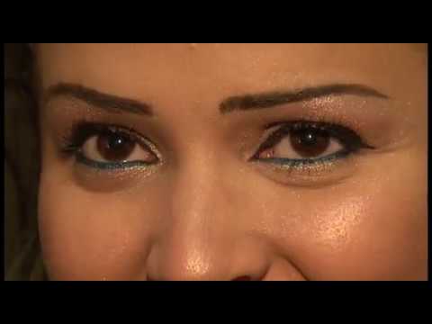 Vidéo: Le kajal agrandit-il les yeux ?
