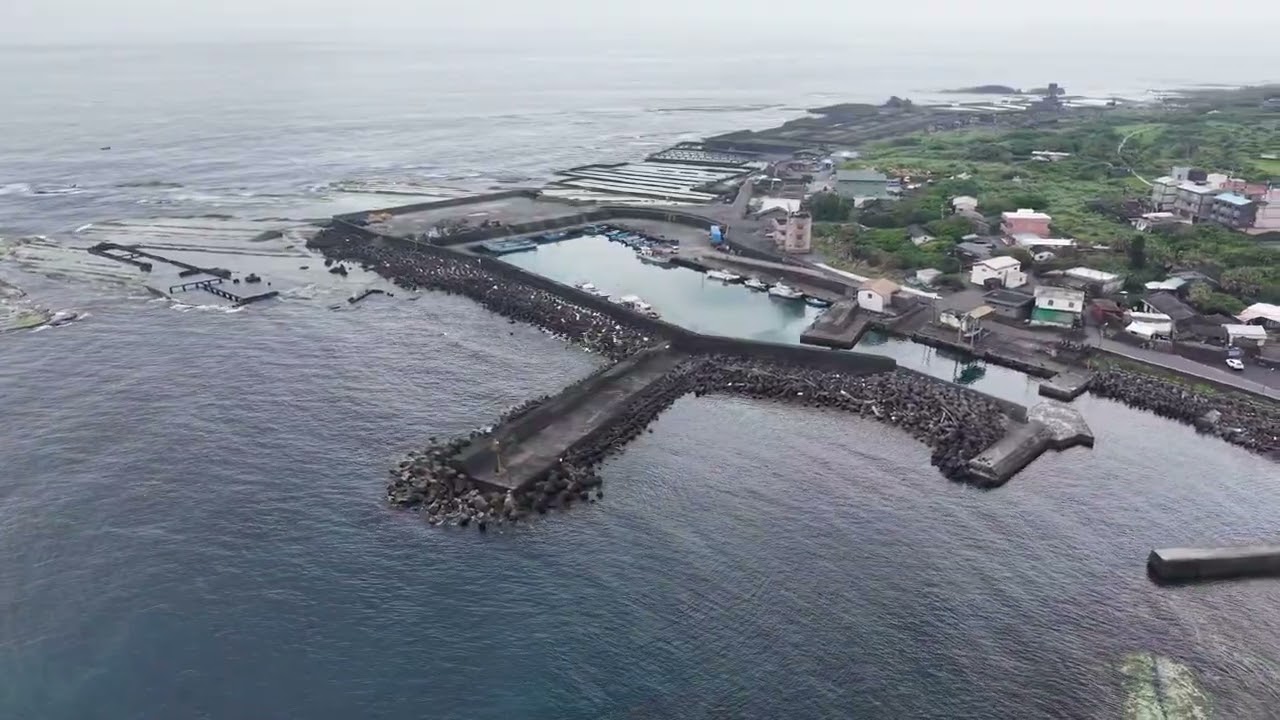 台湾最東 馬崗 ドーロン空撮