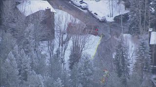 1 dead after fire breaks out at Evergreen townhomes