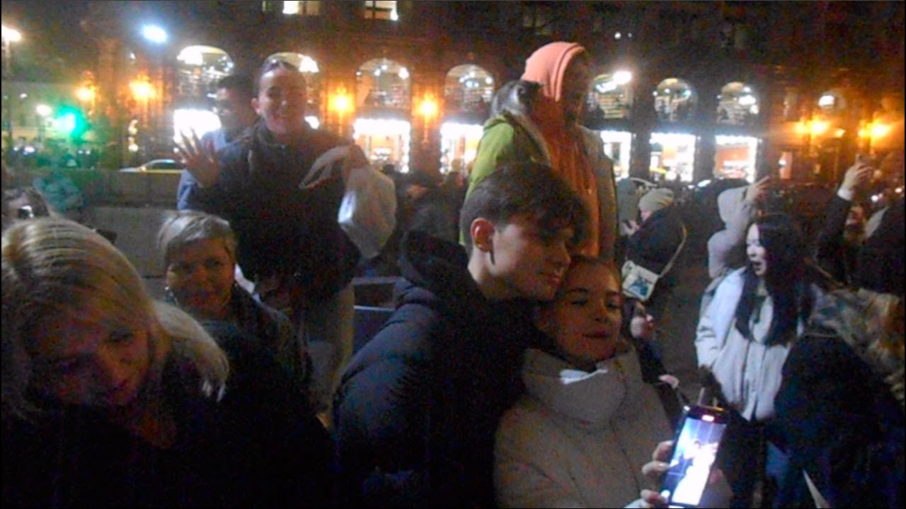 Уличные музыканты Питер Марк Зенков на Невском 20 октября ч4 - Я свободен