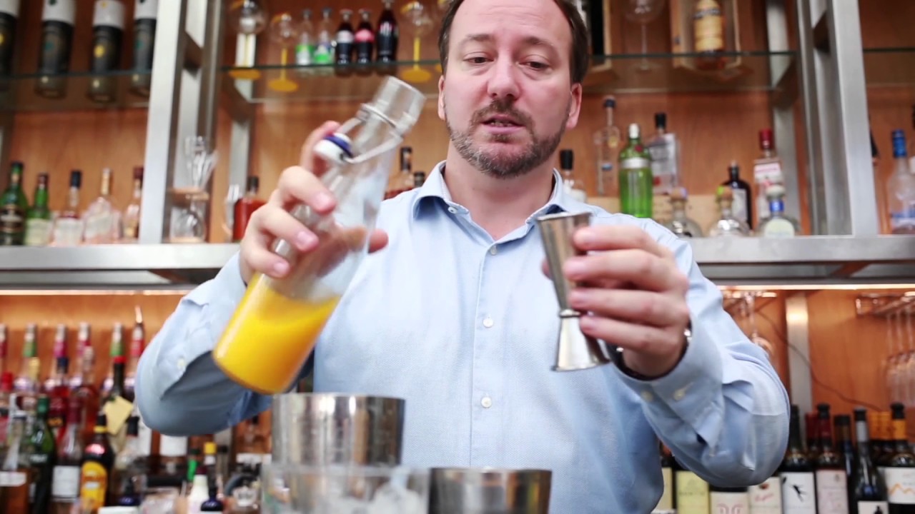 Christmas Cocktail: Teeling mandarin sour