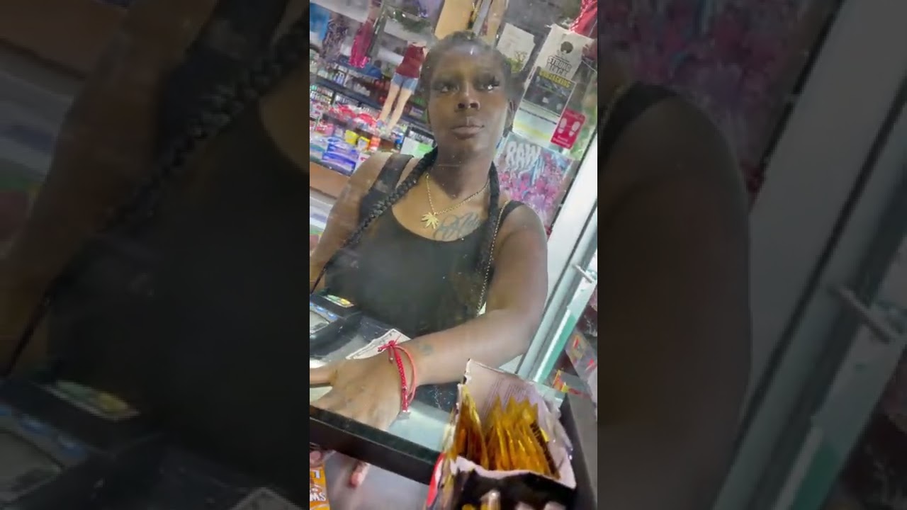 She started flying 😂😂😂