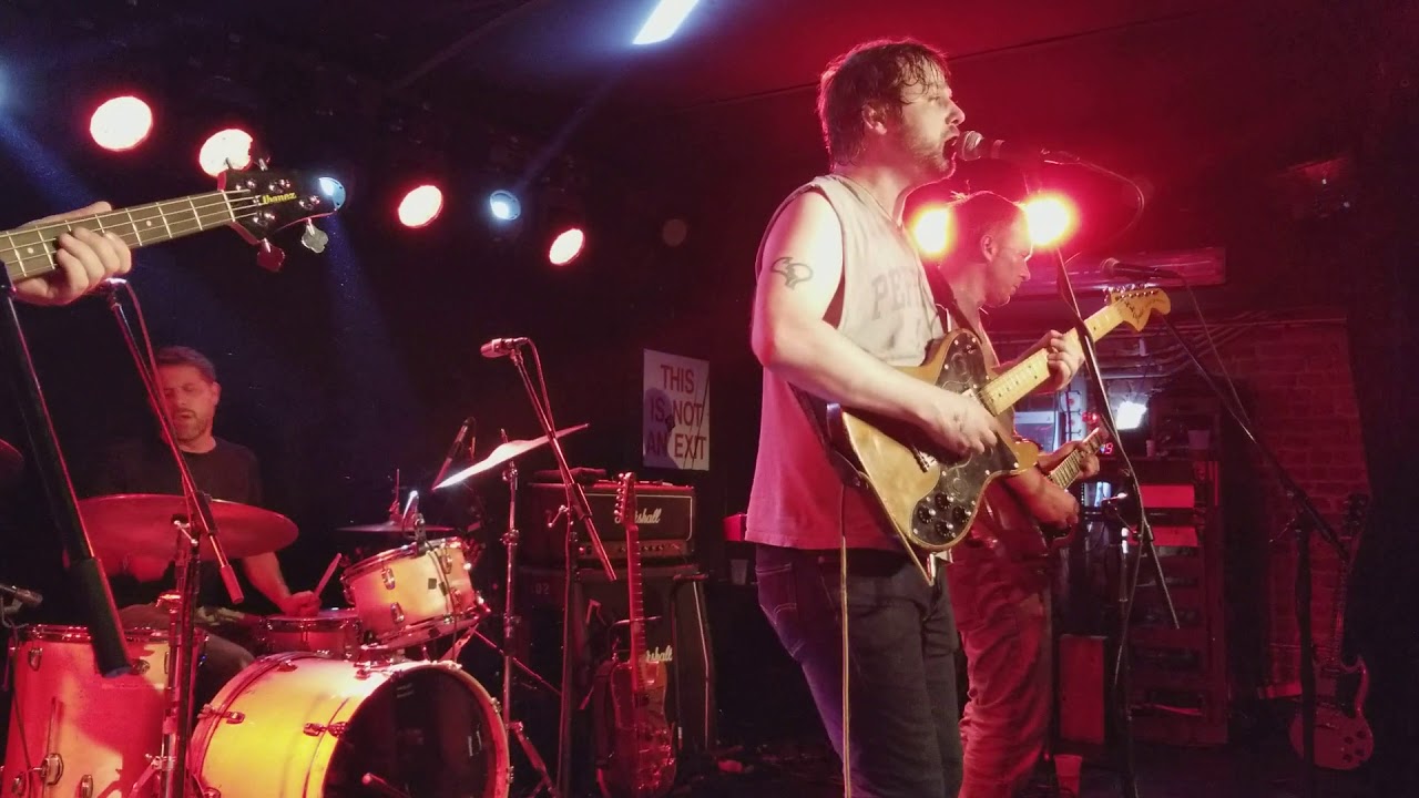 Creeper Lagoon live at Mercury Lounge - Wrecking Ball (Live)