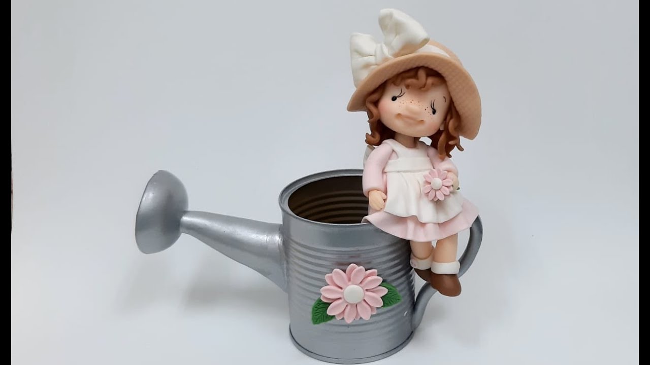 Camponesa   Boneca Sara no regador