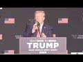 Trump VISIBLY CONFUSED live on stage during rally
