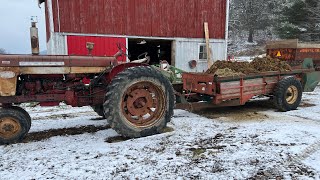 New idea manure spreader