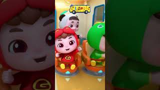 🐮🤠Old MacDonald Had A Farm | Meet The Farm Animals  #shorts  #nurseryrhymes #gogobus