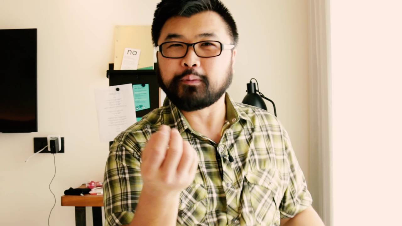 Vlog #1 - Getting a SIM, Local Currency and More in Taiwan