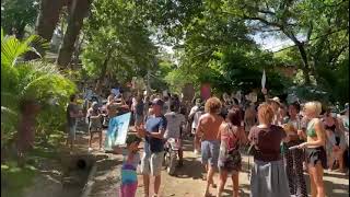Manifestación Frente a Gilded Iguana -Guiones, Nosara. 2021