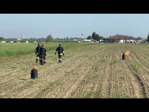 Cesenatico bombole di gpl messe in sicurezza dai vigili del fuoco