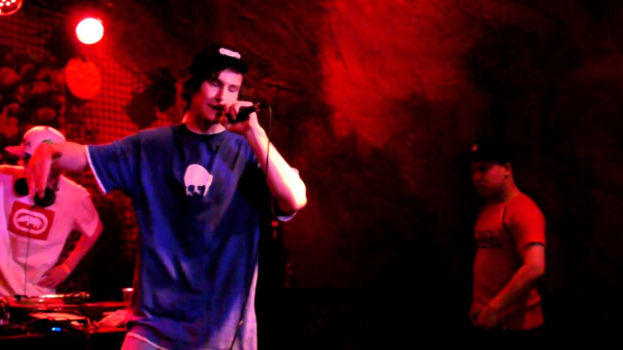 KING OF SEASON: Jack Dragon vs Lourec - Freestylebattle